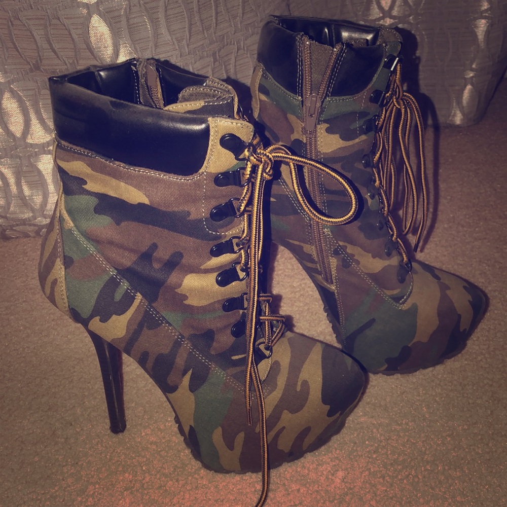 Camo platform booties
